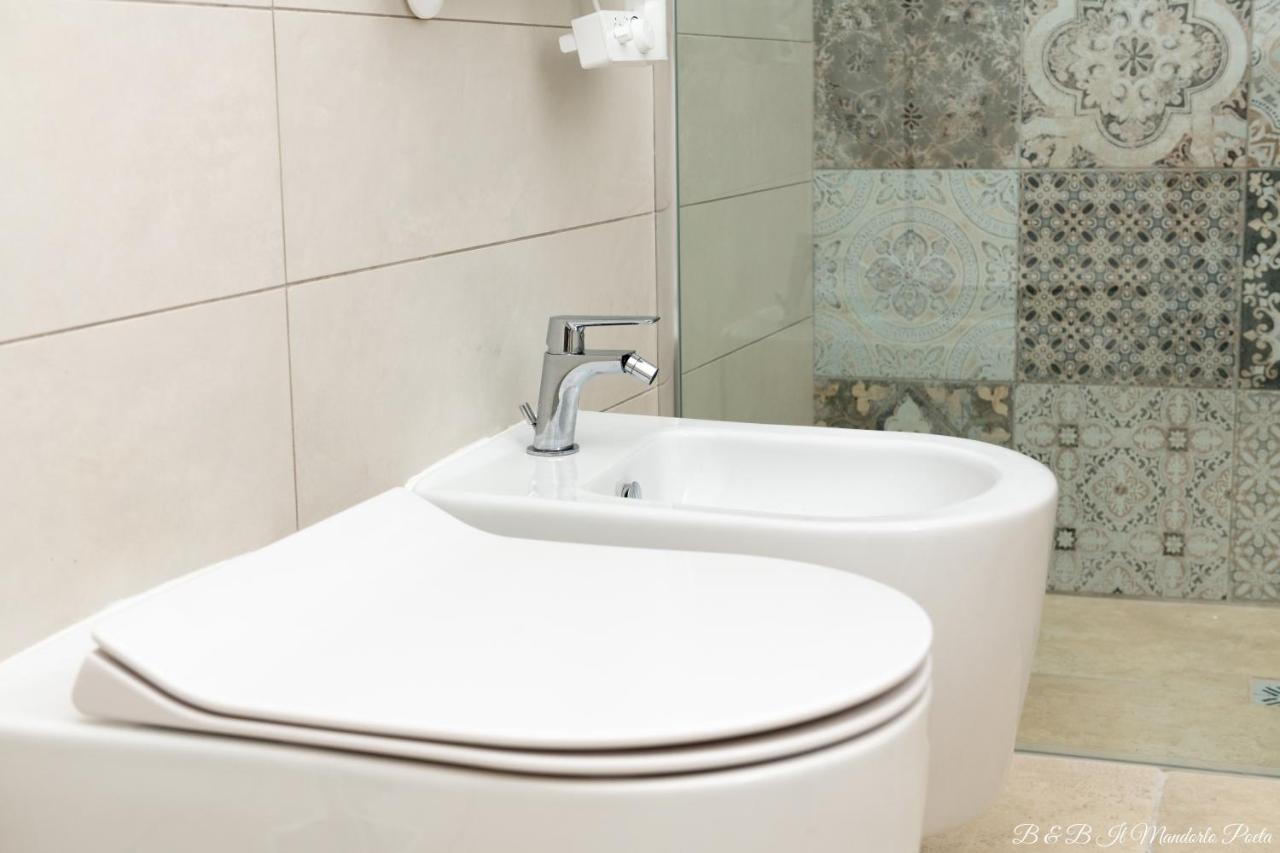 オストゥーニ Il Mandorlo Poeta Bed & Breakfast エクステリア 写真