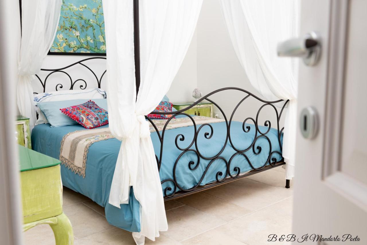 オストゥーニ Il Mandorlo Poeta Bed & Breakfast エクステリア 写真